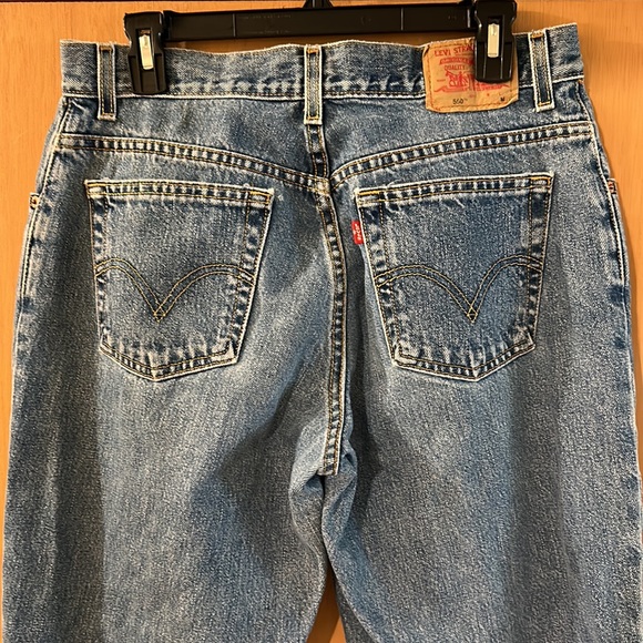 Levi’s Women’s Vintage 550 Classic Relaxed Jeans 90’s Medium Wash Size 12 - Picture 6 of 10